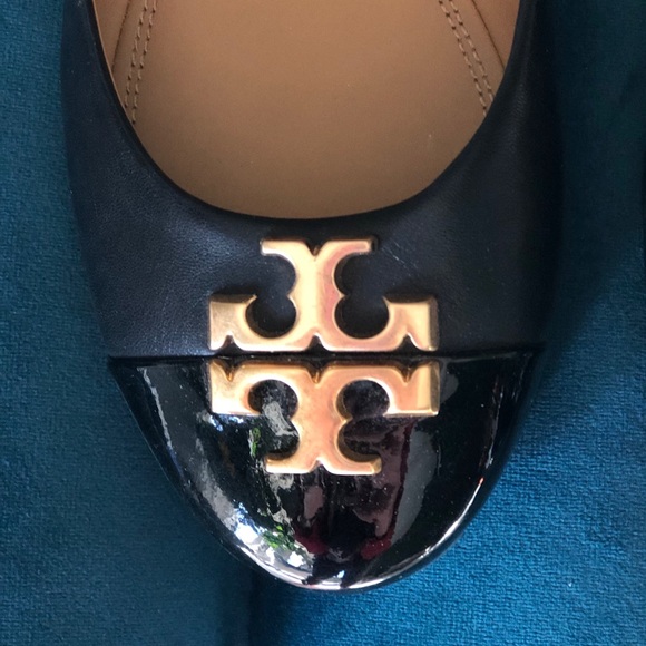 Tory Burch Cap-Toe Chelsea Flats - Picture 5 of 6